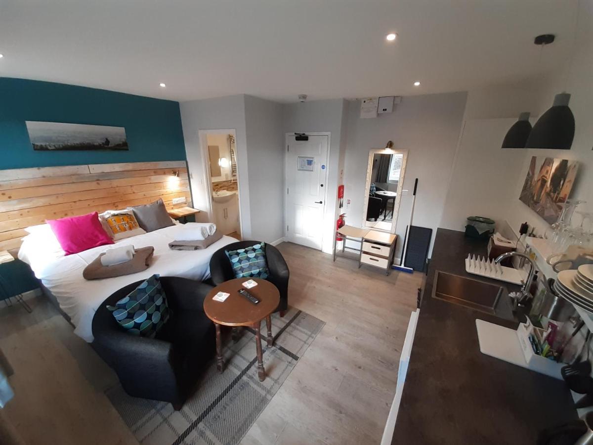 Cotswold Aparthotel 斯特劳德 外观 照片