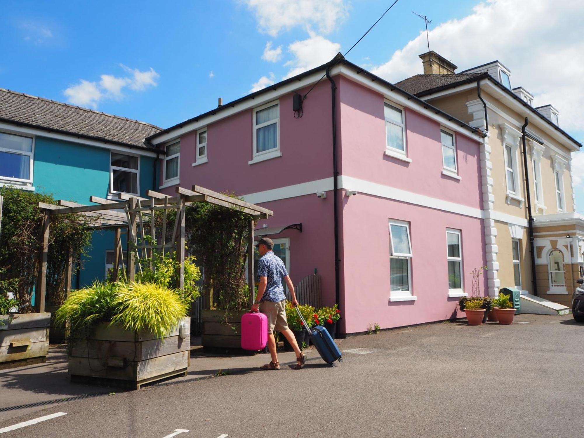 Cotswold Aparthotel 斯特劳德 外观 照片